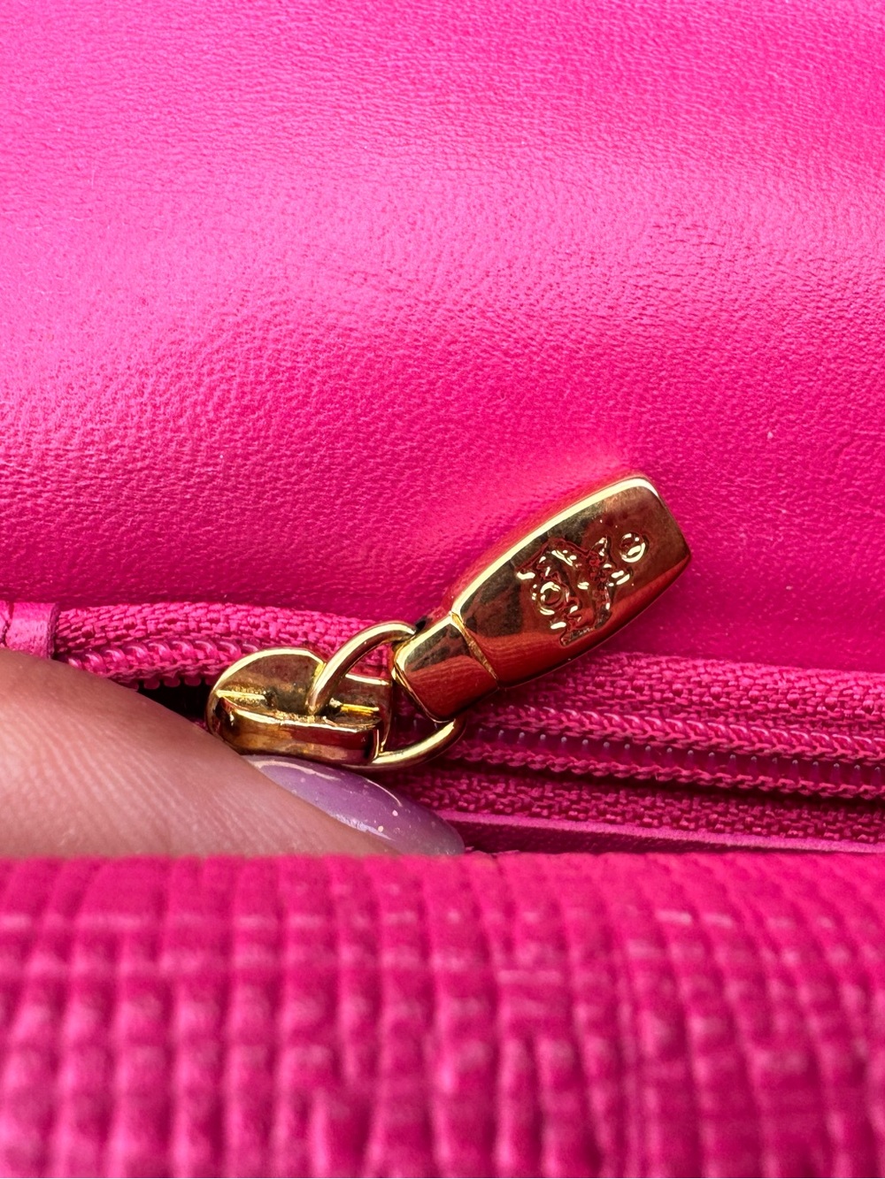 MCM Hot Pink Leather Trifold Wallet Charm Detail with COA - Picture 14 of 16